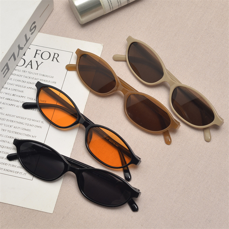Women Fashion Glasses - แว่นกันแดดทรงแคทอายแบบย้อนยุคสำหรับผู้หญิง Y2k แฟชั่นทันสมัย แว่นกันแดดทรงแคบเล็ก ดีไซน์ยุค 90