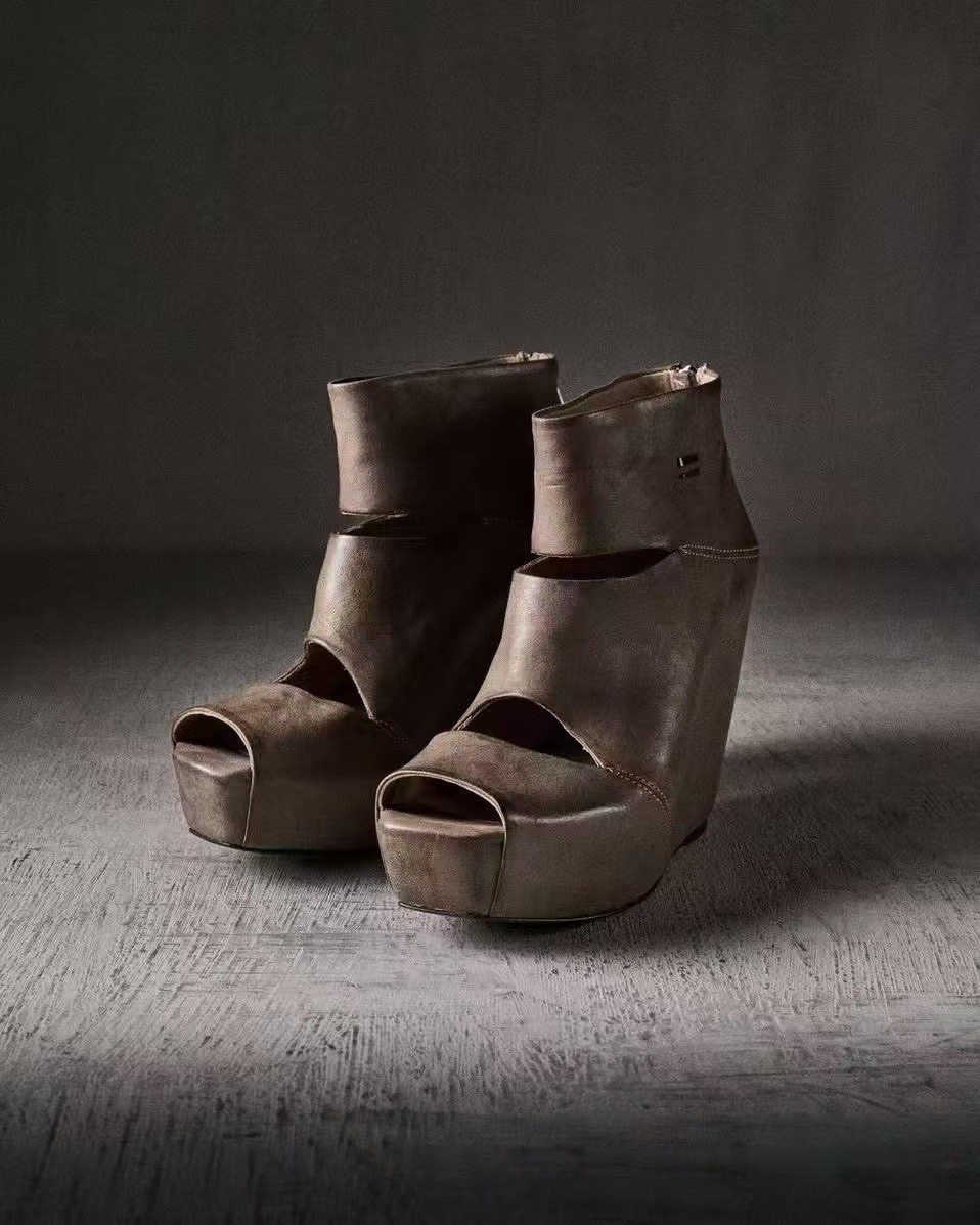 Women'S Fashion Boots - รองเท้าบูทส้นเตารีดหนังสีเทาสไตล์วินเทจสำหรับผู้หญิง รุ่นใหม่ประจำฤดูร้อน ดีไซน์เปิดนิ้วเท้า ซิปหลัง สไตล์กอธิค