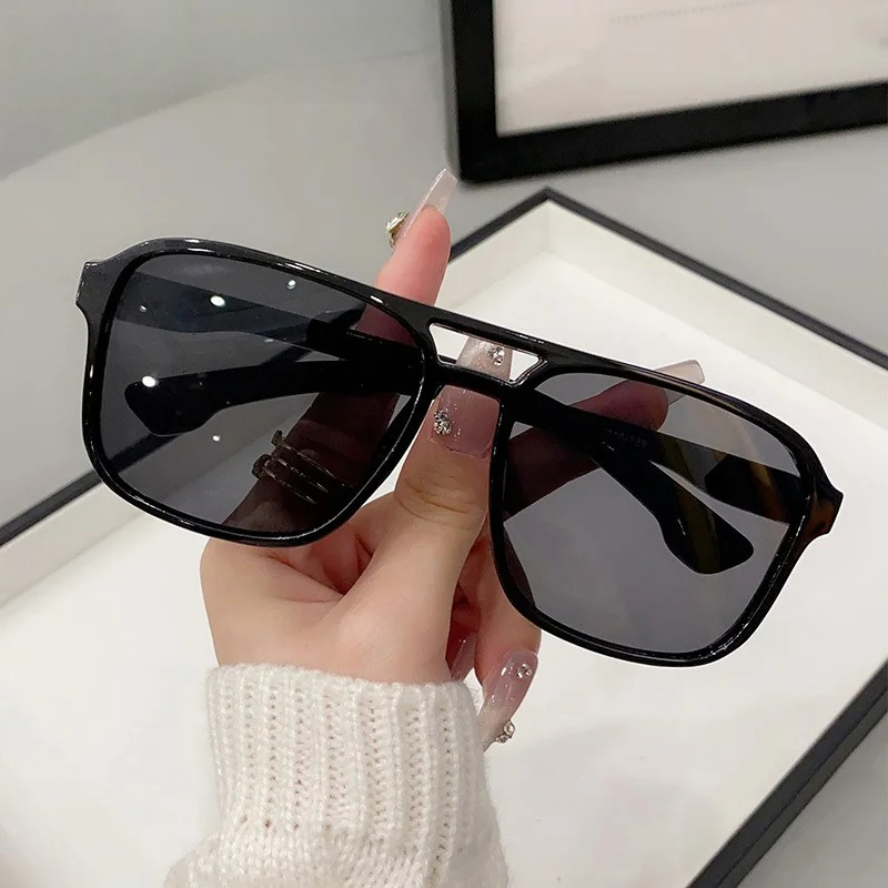 แว่นกันแดดทรงสี่เหลี่ยมแบบสองบ - Women Fashion Glasses บทวิจารณ์และราคา