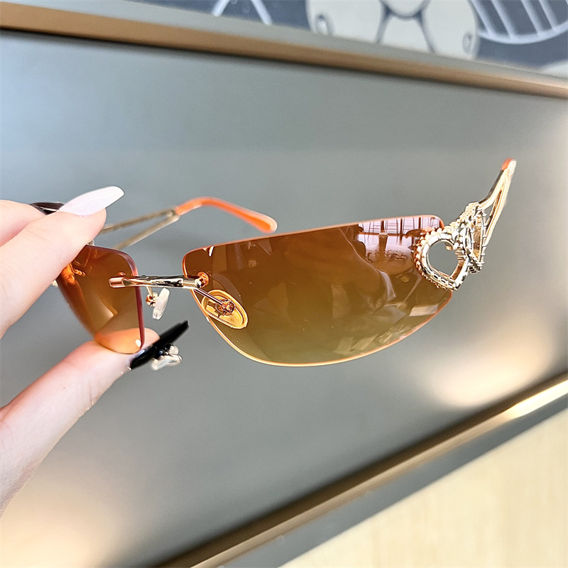 แว่นกันแดดทรงแคทอายแบบไร้กรอบ  - Women Fashion Glasses บทวิจารณ์และราคา